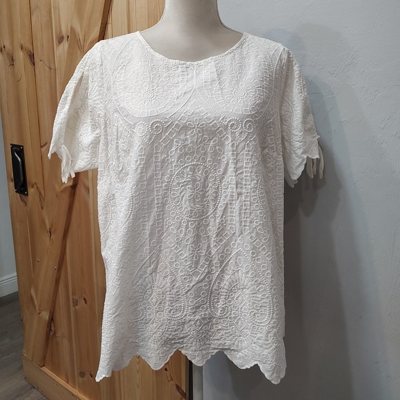 Lane Bryant Tops - Lane Bryant Shirt‎ White Cotton Sz 14 Cold Shoulder Eyelet Blouse Scallop Sleeve